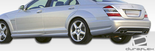 2007-2009 Mercedes S Class W221 Duraflex S65 Look Rear Bumper Cover - 1 Piece / Vehicle Year Make Model Trim - 2007-2009-Mercedes S Class ALL / Product Type - Rear Bumper / Style Name -S65 Look / Kit Material - FRP (Fiberglass Reinforced Plastics) / Notes -