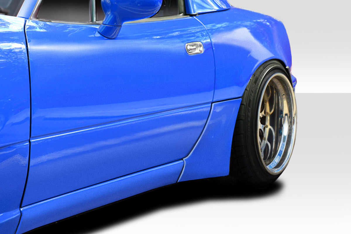 1990-1997 Mazda Miata Duraflex Pro Garage Fender Corner Flare Cap - 2 Piece / Vehicle Year Make Model Trim - 1990-1997-Mazda Miata ALL / Product Type - Fender Flare / Style Name -Pro Garage / Kit Material - FRP (Fiberglass Reinforced Plastics) / Notes -