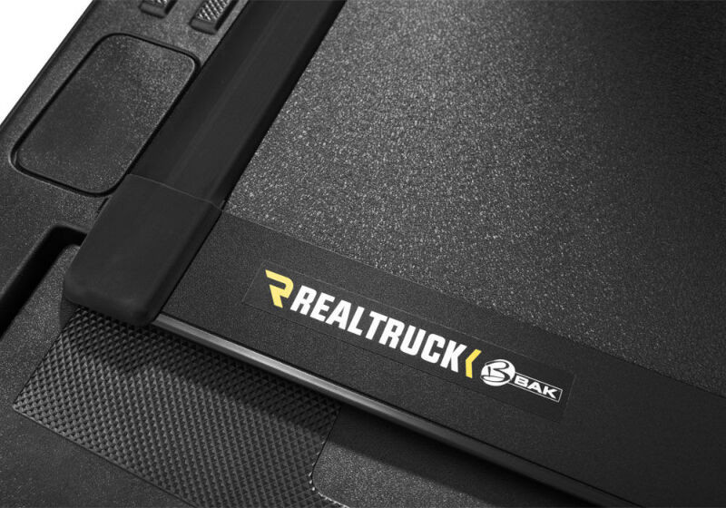BAK 2026 Ford Ranger 5ft Bed BAKFlip MX4 Bed Cover - 448352 Photo - Close Up