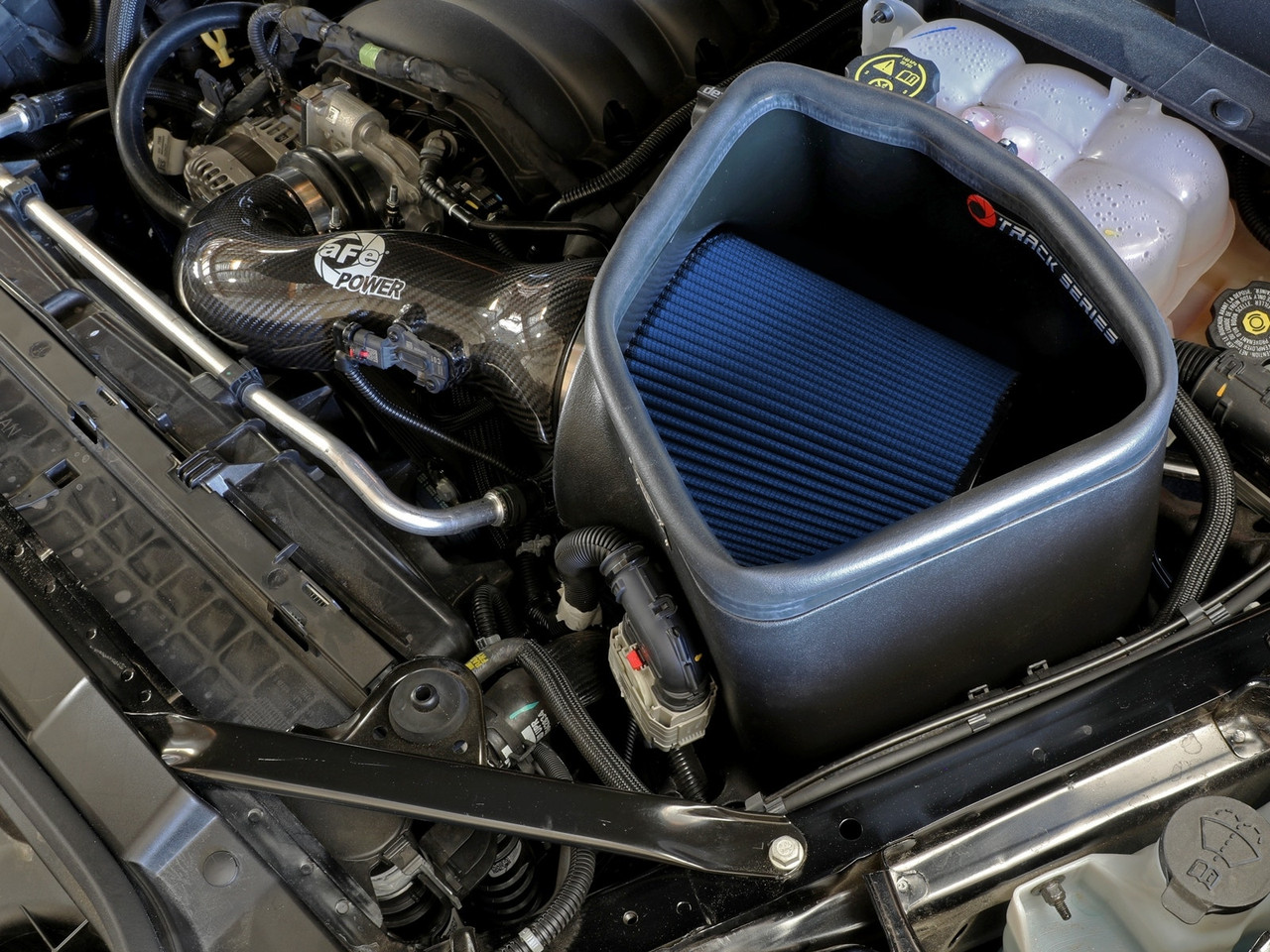 aFe Power Momentum GT Cold Air Intake Kit w. Pro 5R Oiled Filter - 19-24 Silverado & Sierra 5.3L / 6.2L
