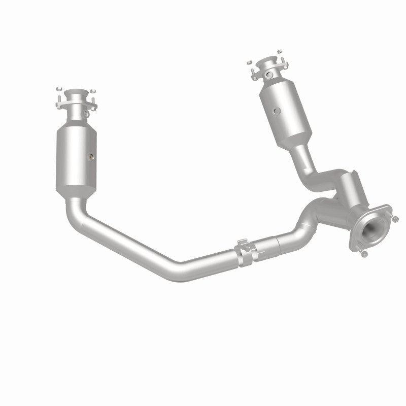 MagnaFlow 19-24 Ram 1500 5.7L OEM Grade Federal/EPA Compliant Direct-Fit Catalytic Converter - 280307 360 Degree Image Set