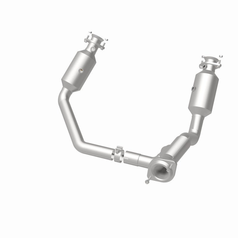 MagnaFlow 19-24 Ram 1500 5.7L OEM Grade Federal/EPA Compliant Direct-Fit Catalytic Converter - 280307 360 Degree Image Set