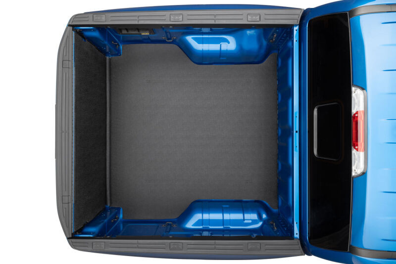 Husky Liners 20-26 Silverado 2500/3500HD 6.9ft Bed CC/Ext Cab w/Multi-Pro TG Guardian Impact Bed Mat - HIMC20SBS Photo - Mounted