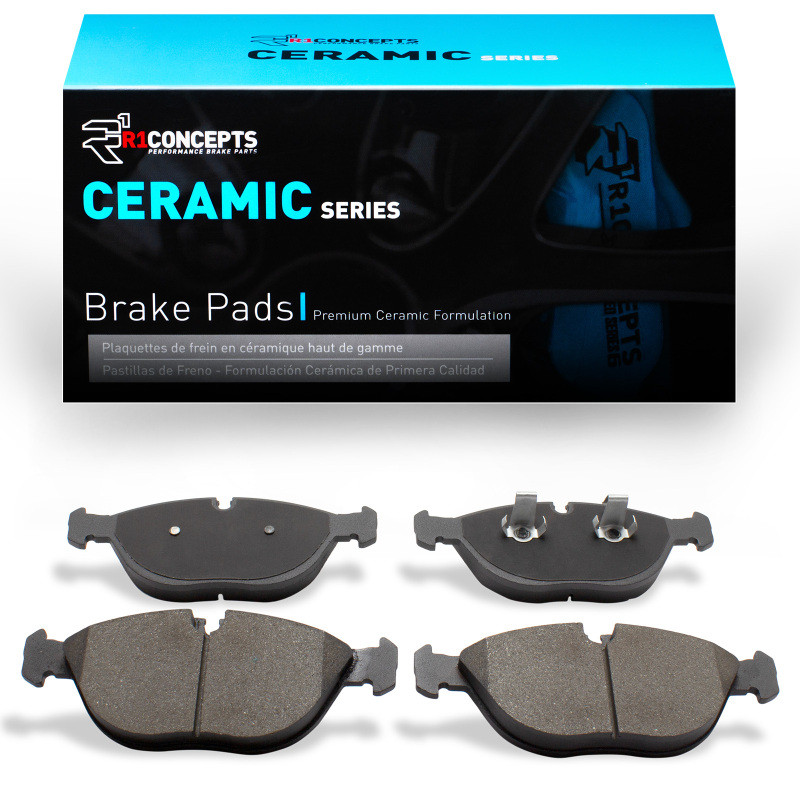R1 95-06 Volkswagen R32 Front Ceramic Brake Pads - 2310-0682-00 Photo - Primary