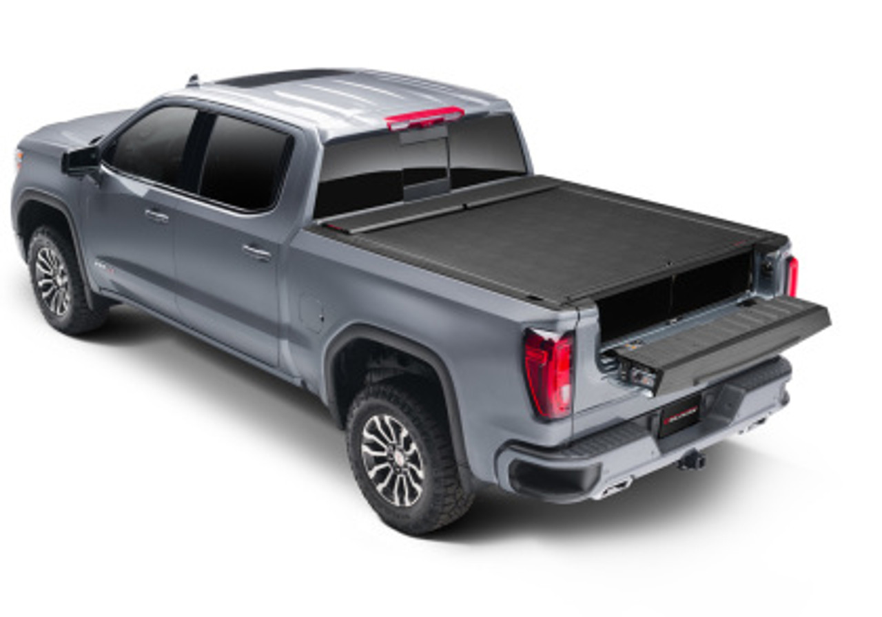 Roll-n-Lock M-Series Locking Retractable Bed Cover - 19-24 Silverado & Sierra 1500 5.8FT Bed