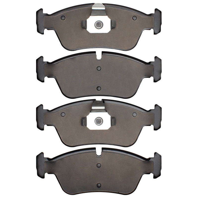 R1 91-08 BMW Z4 Front Euro Ceramic Brake Pads - 2600-0558-00 Photo - out of package
