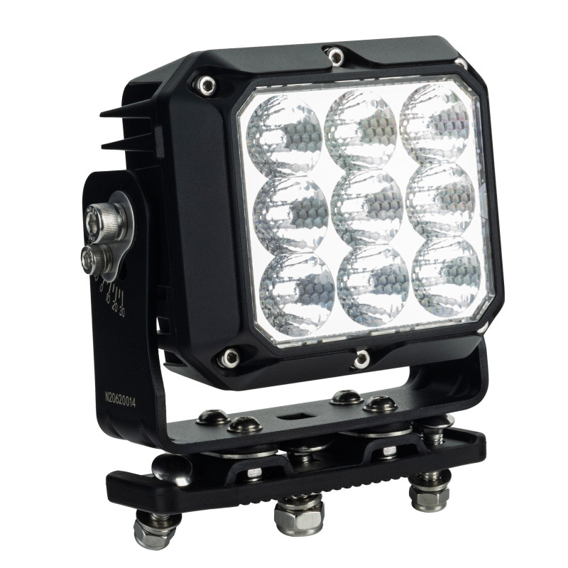 Oracle TITAN 4 90W High Performance Auxiliary Spot Light - White LED - 5933-S-001 User 1