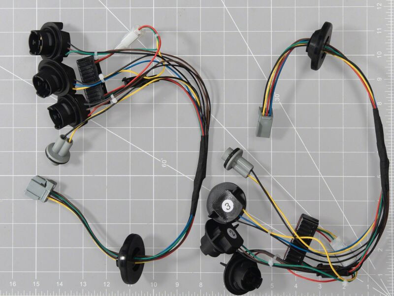 Raxiom 05-09 Ford Mustang Sequential Tail Light Kit- Plug-and-Play - 460947 User 1