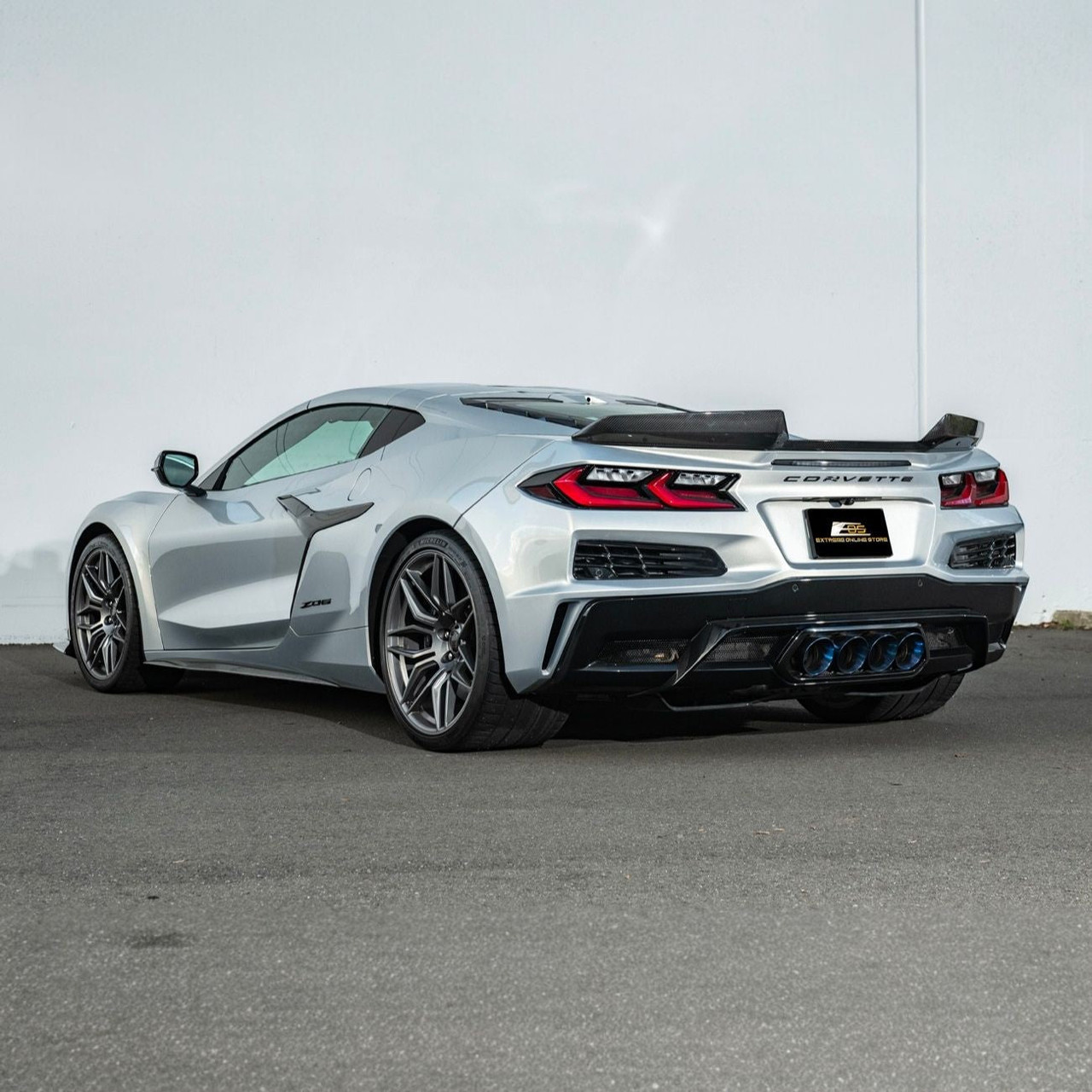 EOS Carbon Fiber Rear Spoiler w. Extended Winglets - C8 Corvette Z06 (SPOILER-733-BKCF_SPLITTER-1354-BKCF)