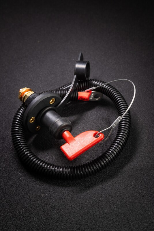 ARB Winch Isolation Switch Kit - ARWA008 Photo - Unmounted