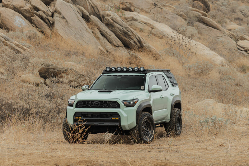 DV8 25-26 Toyota 4Runner Exterior Window Molle for DV8 Roof Rack - Driver - RRTF3-02EMD Photo - Close Up