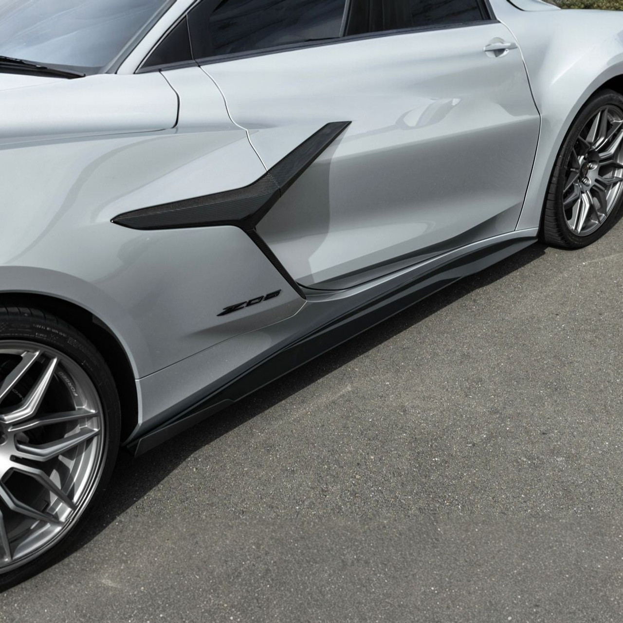 EOS Performance Package Side Skirts - Matte Black - C8 Corvette Z06 / ZR1 (SS-1175-ABS)