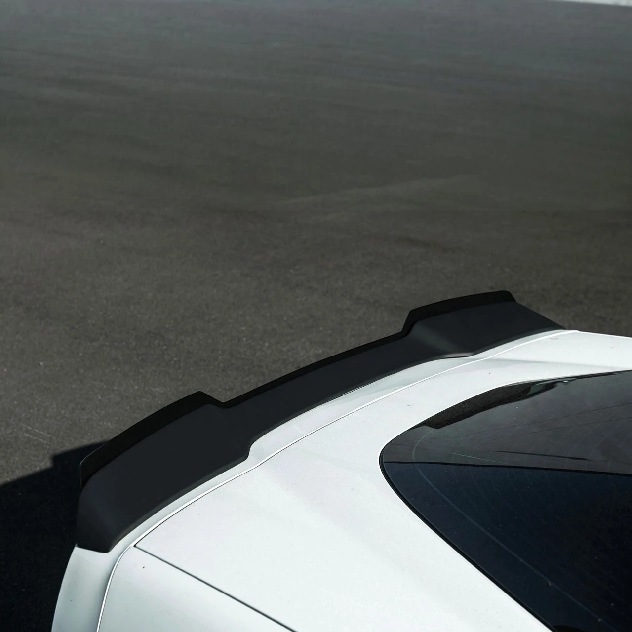 EOS ZR1 Extended Wickerbill Rear Spoiler - Matte Black - 05-13 C6 Corvette (SPOILER-1288-ABS)