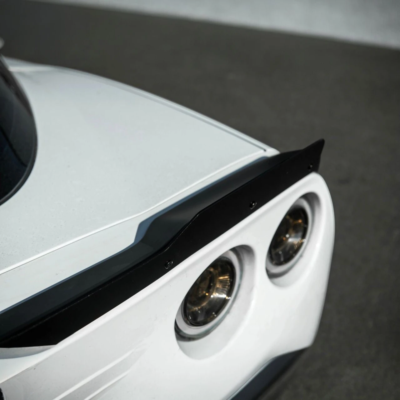 EOS ZR1 Extended Wickerbill Rear Spoiler - Gloss Black - 05-13 C6 Corvette (SPOILER-1288-V2-ABS)
