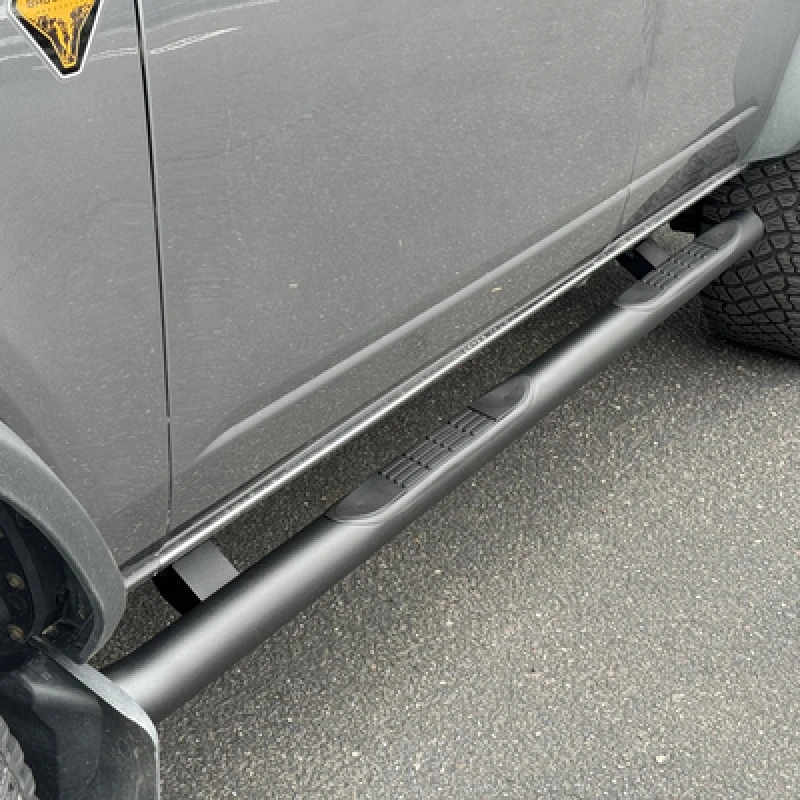 Go Rhino 21-26 Ford Bronco (4dr) 4000 Series SideSteps - Cab Length - Tex. Blk - 4129T Photo - Primary