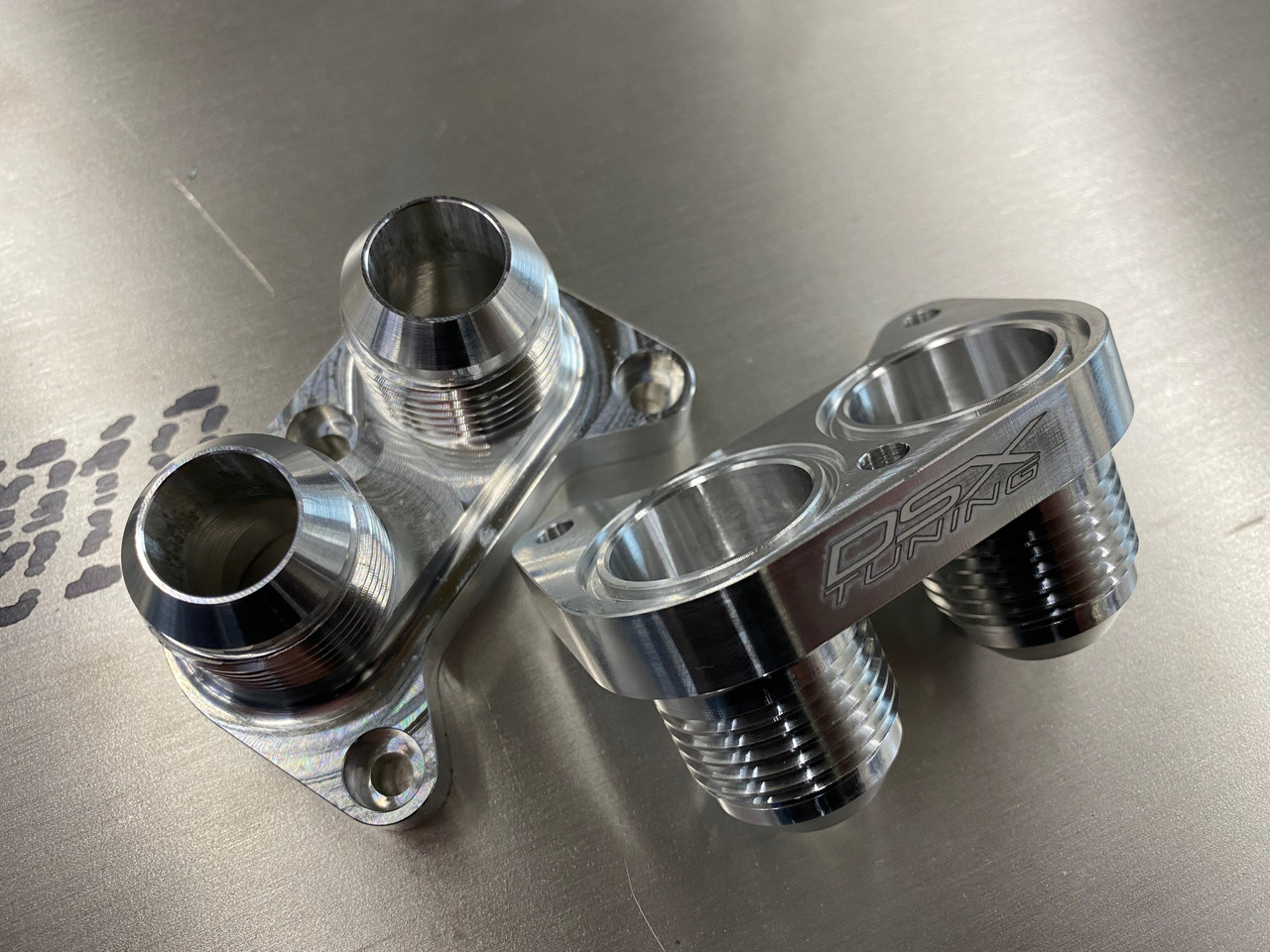 DSX Magnuson 2650 12AN Water Manifolds - LT Platform