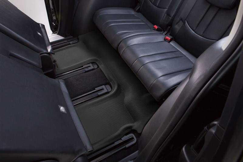 3D MAXpider 22-26 Mitsubishi Outlander (PHEV Only) Kagu Black R3 - L1MT07331509 Photo - Mounted