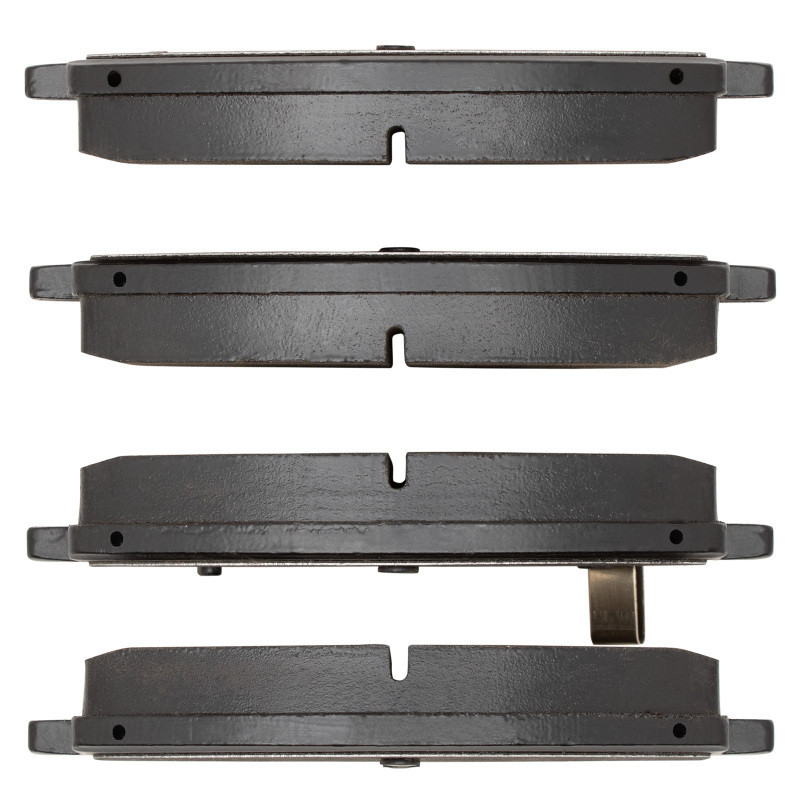R1 22-24 Chevrolet Groove Front Ceramic Brake Pads - 2310-2266-00 Photo - out of package