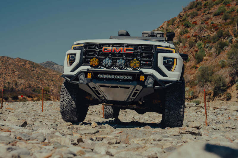 DV8 23-26 GMC Canyon Tube Front Bumper - FBGC3-02 Photo - out of package