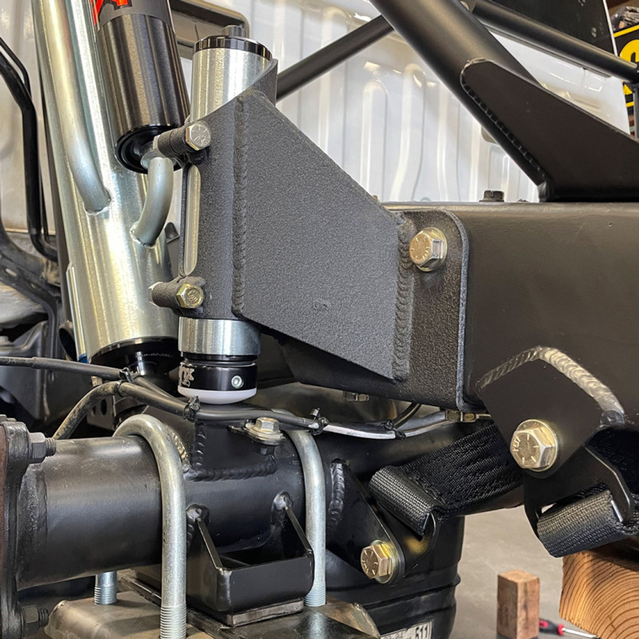 Camburg 05-23 Toyota Tacoma Pre/4wd Bolt-on Rear FOX 2.0 Bump Stop Mount Kit (S/U) - CAM-320007