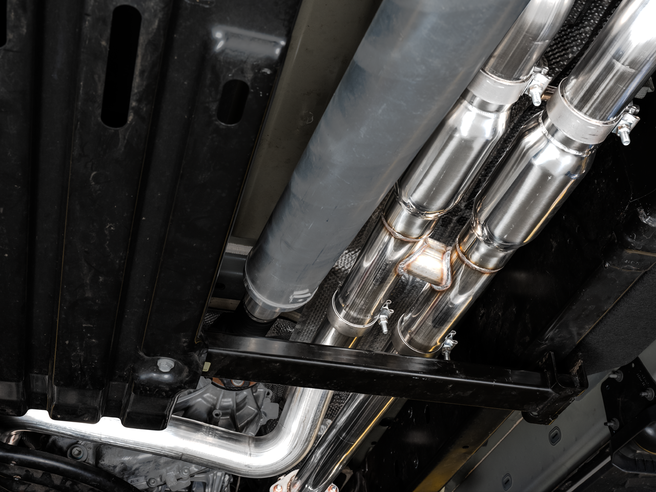 AWE Exhaust 0FG Catback Exhaust w. Black Tips - 21-24 RAM TRX