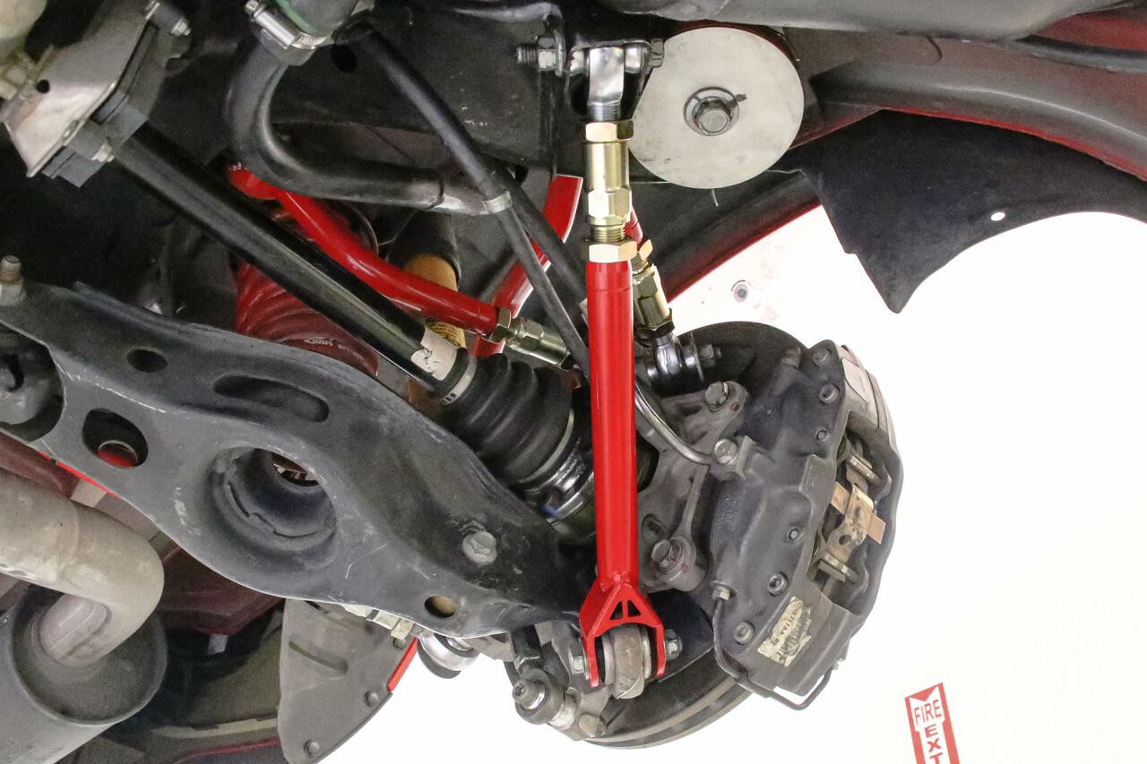 BMR Lower Trailing Arms w. Rod Ends - On-Car Adjustable - Hellcat Charger & Challenger