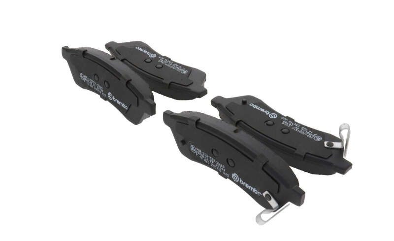Brembo OE 04-06 Suzuki Verona PRIME Low-Met Brake Pad - Rear - P10060 Photo - Close Up