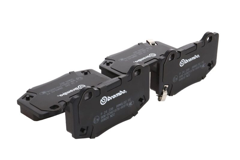 Brembo OE 15-22 Ford Mustang PRIME Low-Met Brake Pad - Rear - P24239 Photo - Close Up