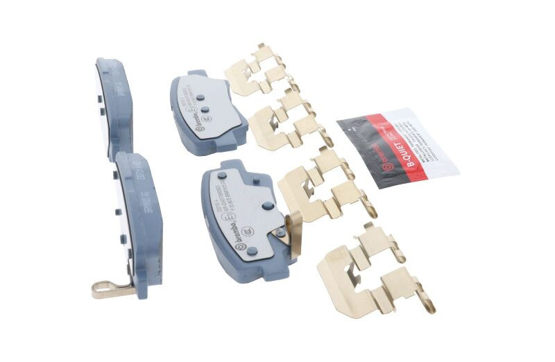 Brembo OE 17-21 Hyundai Ioniq Brake Pad - Rear - P30067E Photo - Close Up