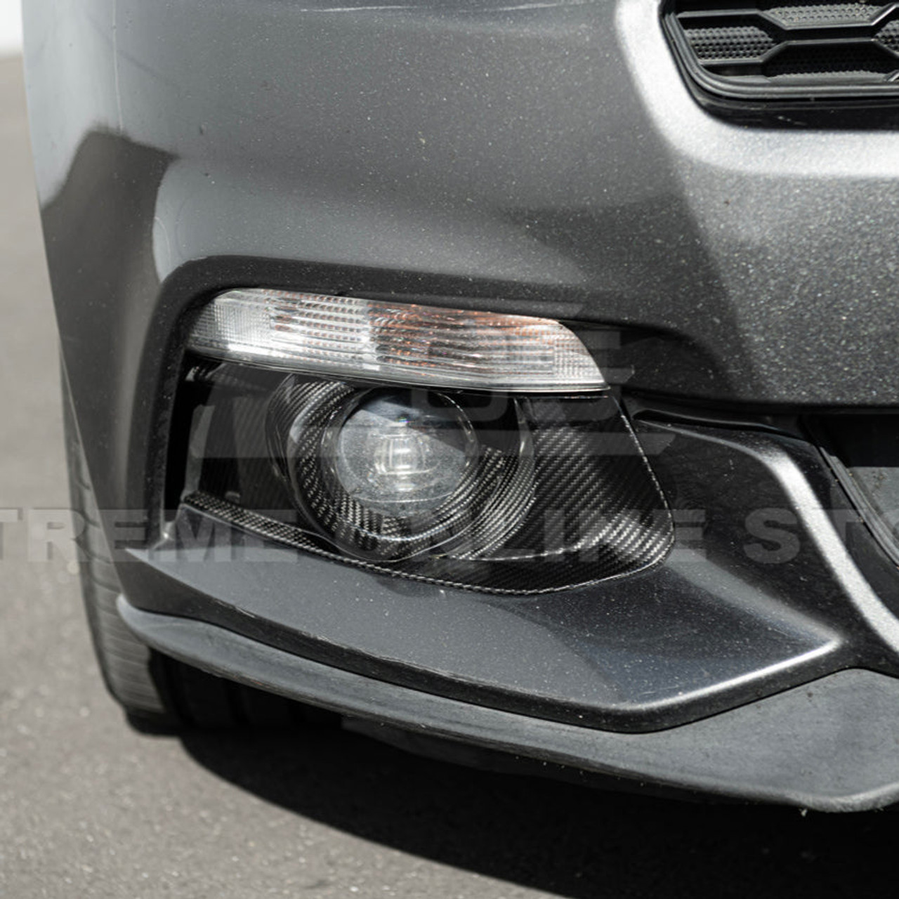 EOS Carbon Fiber Fog Light Bezels - 15-17 Ford Mustang (FOG-1108-BKCF)