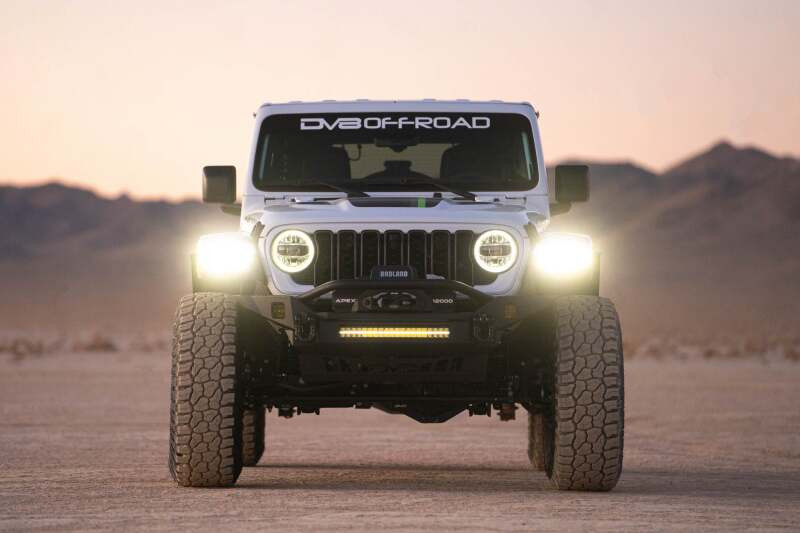 DV8 Offroad Elite Series 20in Dual Row Light Bar w/ Accent Light - BE20EW200W-H Photo - out of package