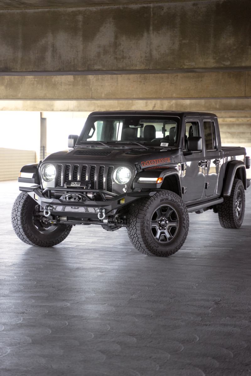 DV8 Offroad 07-18 Jeep Wrangler JK / 18-23 Wrangler JL / 20-23 Gladiator JT MTO Series Front Bumper - FBJL-12