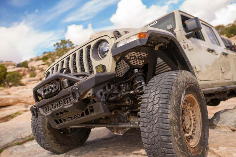 DV8 Offroad 2018+ Jeep Wrangler JL/Gladiator JT Front Inner Fenders - INFEND-06FB Photo - out of package