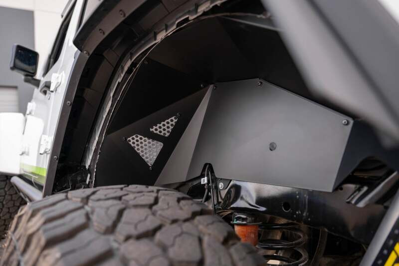 DV8 Offroad 18-24 Jeep Wrangler JL Rear Inner Fenders - INFEND-06RB Photo - out of package