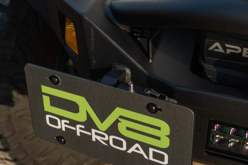 DV8 Offroad Universal Quick Release D-Ring License Plate Mount - LPUN-01 Photo - out of package