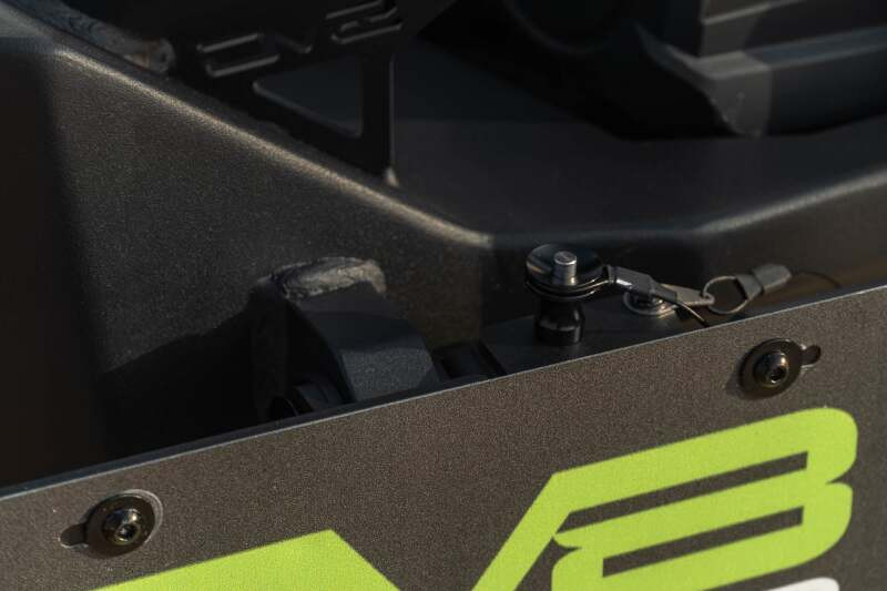 DV8 Offroad Universal Quick Release D-Ring License Plate Mount - LPUN-01 Photo - out of package