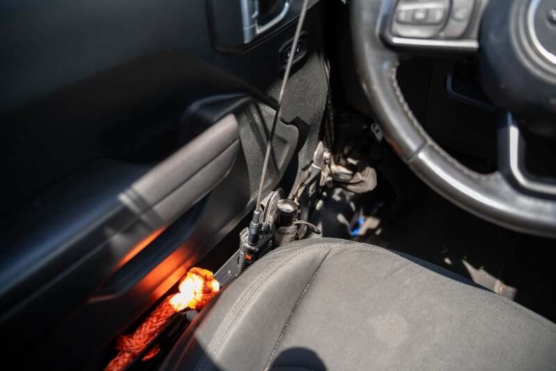 DV8 Offroad 2018+ Jeep Wrangler JL/Gladiator JT Slim Front Door Molle Pockets - MPJL-07 Photo - out of package