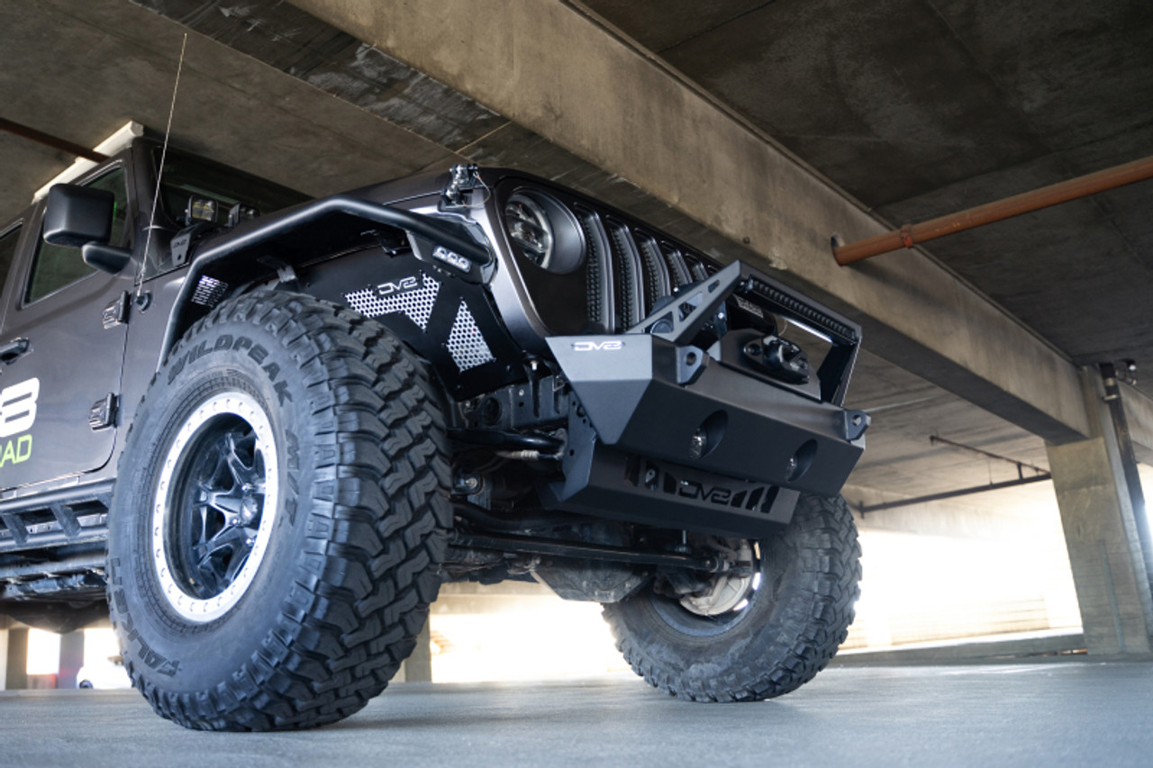 DV8 Offroad 18-23 Jeep Wrangler JL/JT Front Bumper Sway-Bar Disconnect Motor Skid Plate - SPJL-02