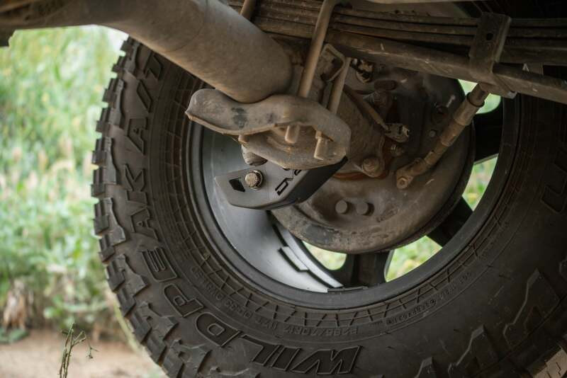 DV8 Offroad 16-23 Toyota Tacoma Rear Shock Skid Plates - SPTT1-02 Photo - out of package