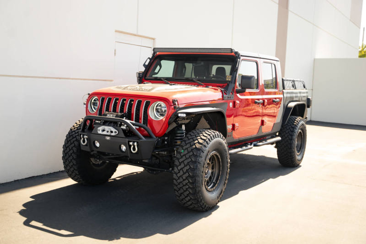 DV8 Offroad 20-23 Jeep Gladiator JT Body/Pinch Weld Mounted Step - SRGL-08