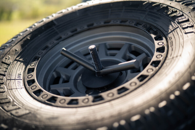 DV8 Offroad 2020+ Jeep Gladiator JT Adjustable In-Bed Tire Carrier - TCGL-03 Photo - out of package