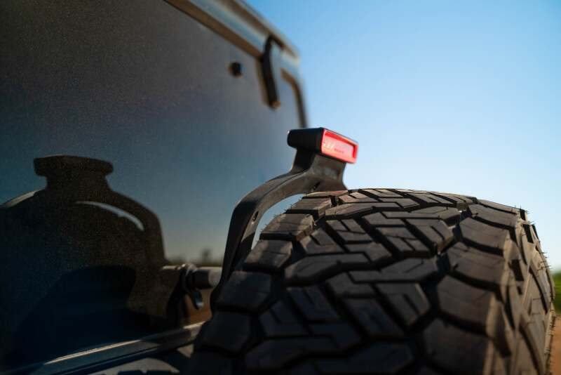 DV8 Offroad 18-23 Jeep Wrangler JL MTO Series Bumper Spare Tire Swing Gate - TCJL-13 Photo - out of package