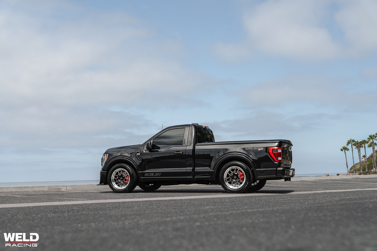 Weld Solana Street Black w. Milled 20x9.5 Wheel - 04-25 Ford F-150