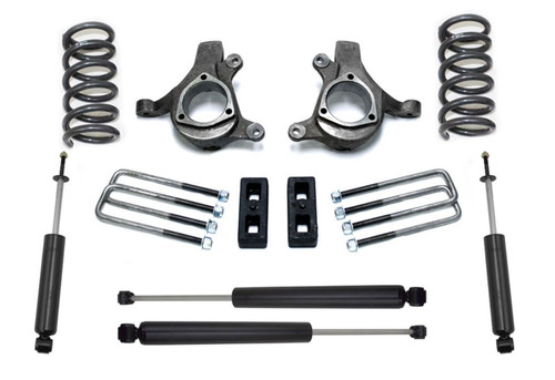 MaxTrac 99-06 GM C1500 2WD V8 5in/3in Spindle Lift Kit - K880953-8