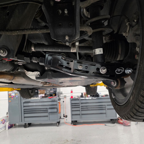 BLOX Racing Racing Rear Lower Control Arms - Blk (Toyota 86 / Scion FRS / Subaru BRZ / WRX / STi) V2 - BXSS-50010-BK-V2 User 1