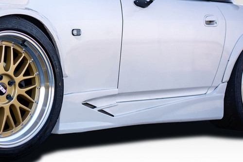 2000-2009 Honda S2000 Duraflex VTX V2 Side Skirts Rocker Panels - 2 Piece / Vehicle Year Make Model Trim - 2000-2009-Honda S2000 ALL / Product Type - Sideskirts / Style Name -VTX / Kit Material - FRP (Fiberglass Reinforced Plastics) / Notes -