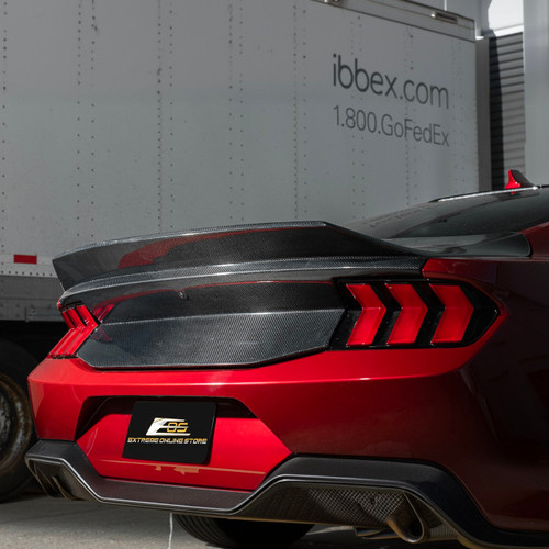 EOS Carbon Fiber Trunk w. Integrated Spoiler - 2024+ Ford Mustang (TRUNK-1465-BKCF)
