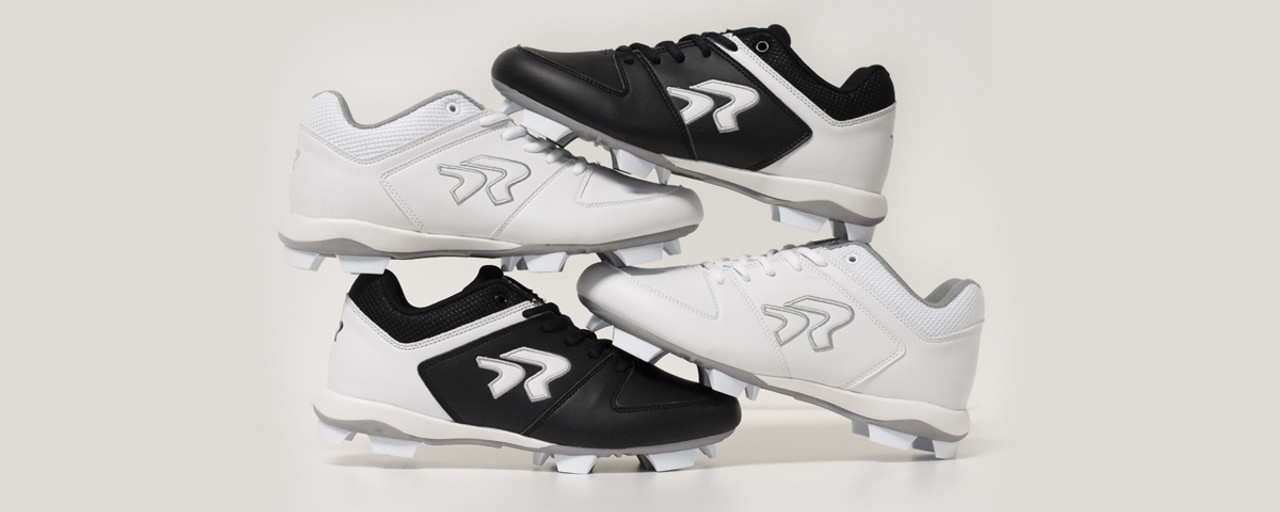 women's molded softball cleats