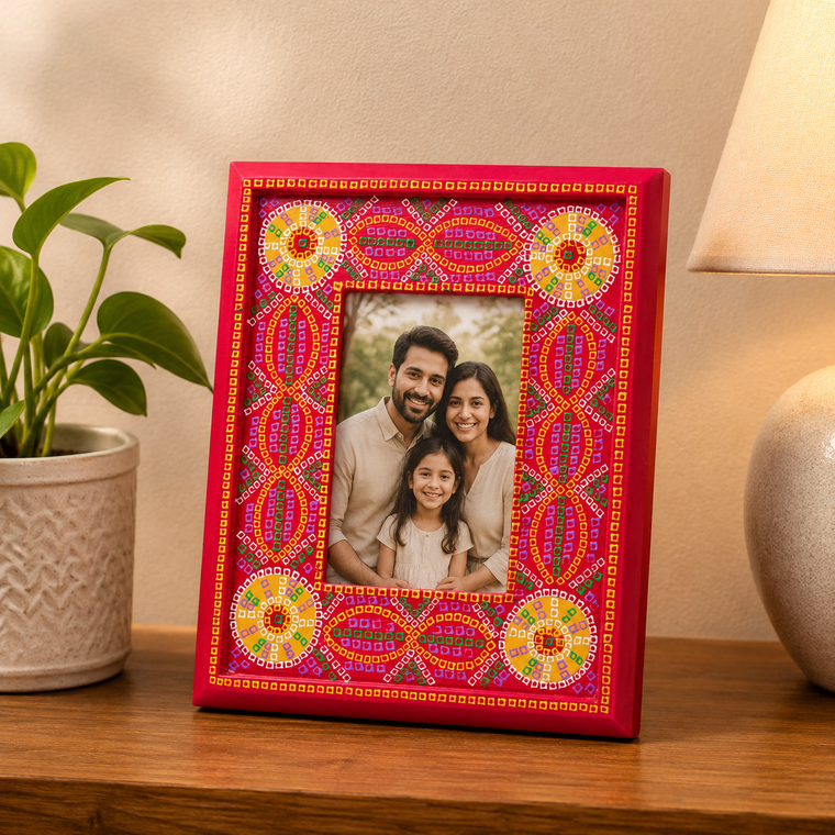 Hand Painted Photo Frame - Indian Bandhej,  Tie & Die Pattern