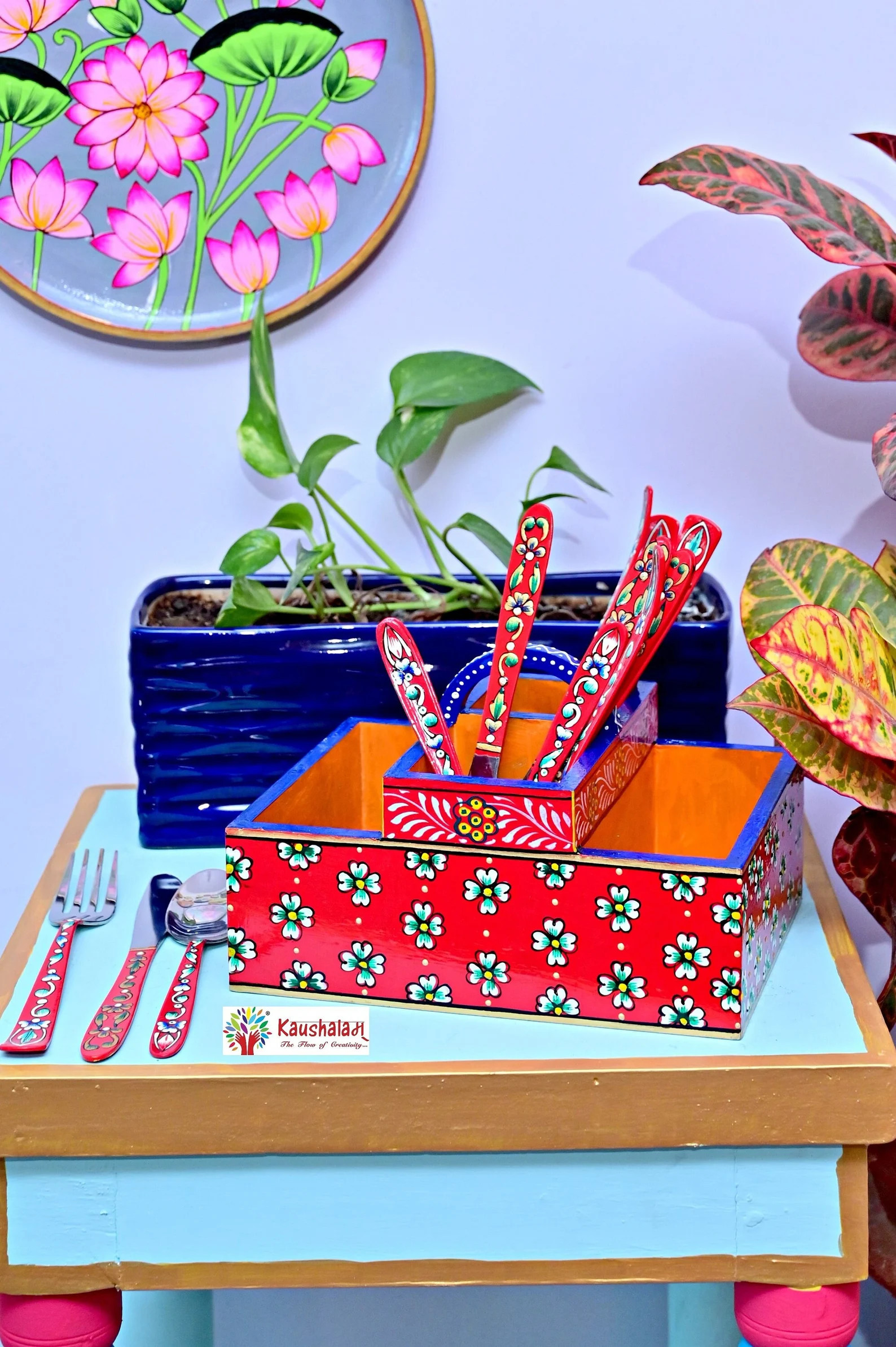 Cutlery Stand : Red & Yellow